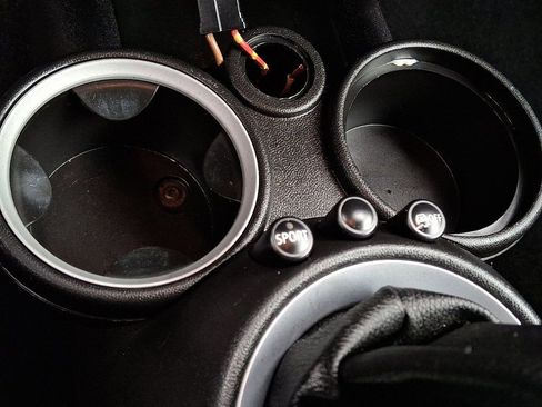 Used 2011 MINI Cooper John Cooper Works image 14