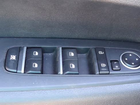 Used 2023 Kia Forte LXS image 11
