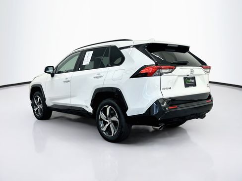 Used 2025 Toyota RAV4 SE AWD/4WD image 5