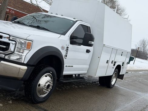 Used 2020 Ford F550 4x4 Regular Cab Super Duty image 11