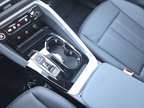 New 2025 Audi Q5 Premium Plus image 21