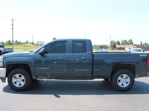 Used 2018 Chevrolet Silverado 1500 LT w/ All Star Edition AWD/4WD image 6