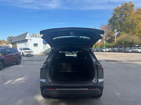 Used 2025 Chevrolet Equinox LT image 29