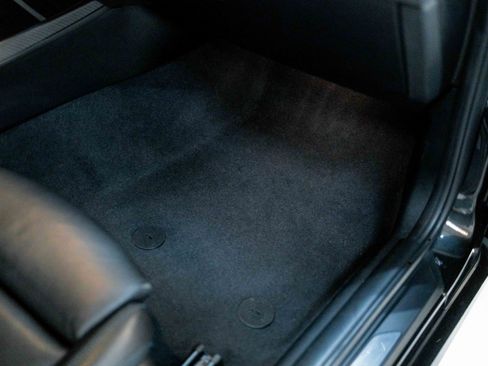 Used 2018 BMW M2 image 45