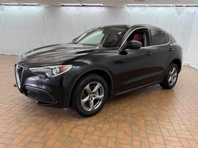 Used 2021 Alfa Romeo Stelvio Sprint w/ Cold Weather Package AWD/4WD image 3