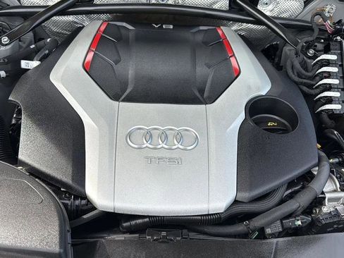 Used 2021 Audi SQ5 Premium Plus w/ Premium Plus Package image 18