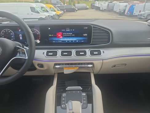 New 2026 Mercedes-Benz GLE 350 4MATIC image 17