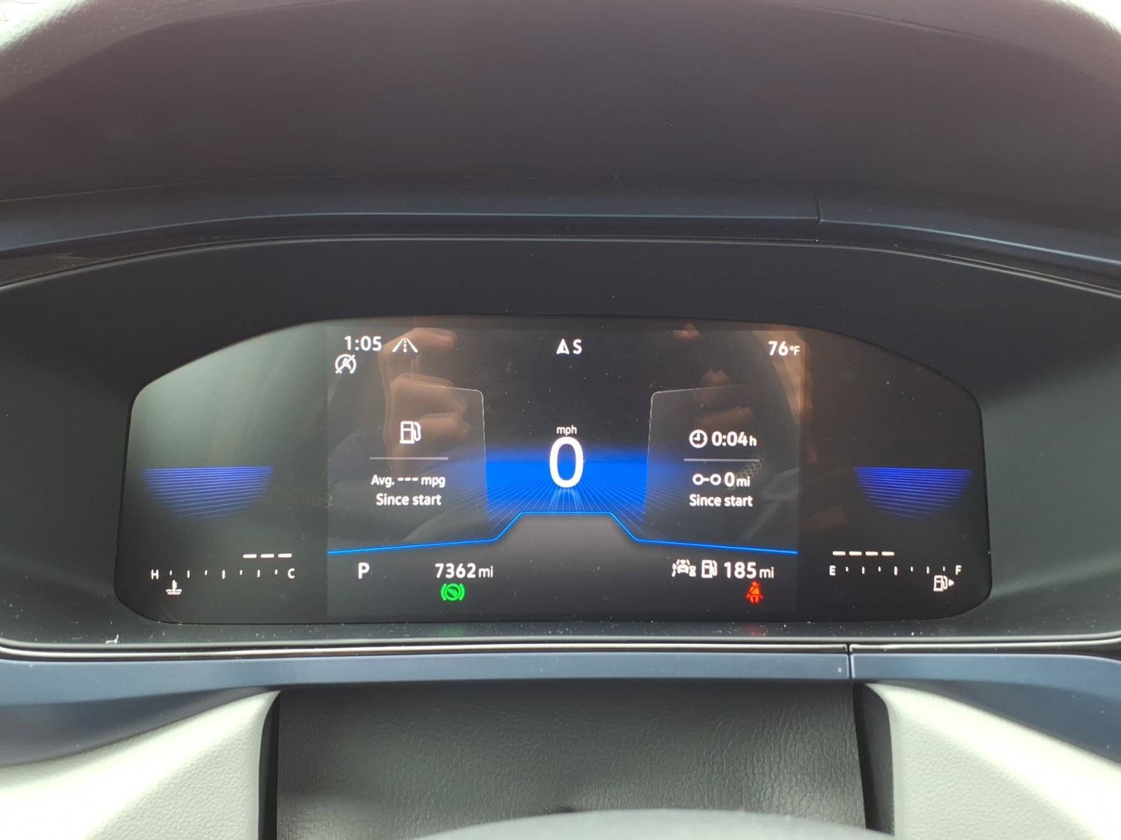 Certified 2023 Volkswagen Taos SE w/ Panoramic Sunroof Package AWD/4WD image 19