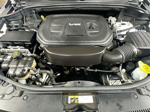 Used 2019 Jeep Grand Cherokee Laredo image 39