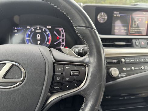 Used 2021 Lexus ES 350 image 12