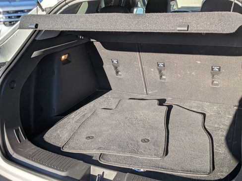 Used 2025 Chevrolet Trax LT w/ LT Convenience Package image 22