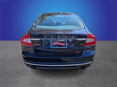 Used 2016 Volvo S80 T5 w/ Convenience Package