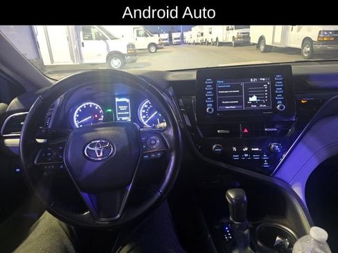 Used 2021 Toyota Camry SE w/ Cold Weather Package FWD image 13