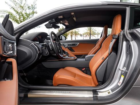 Used 2023 Jaguar F-TYPE Coupe RWD image 17