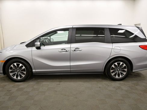 Certified 2023 Honda Odyssey EX-L image 4