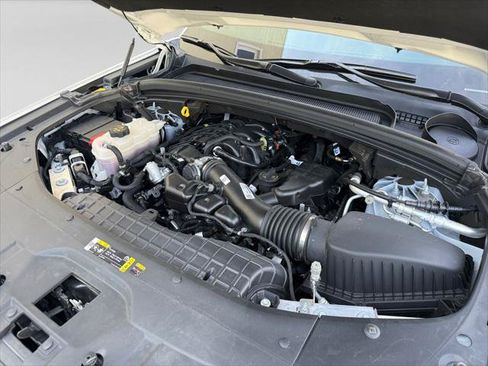 Certified 2024 Jeep Grand Cherokee Altitude AWD/4WD image 12