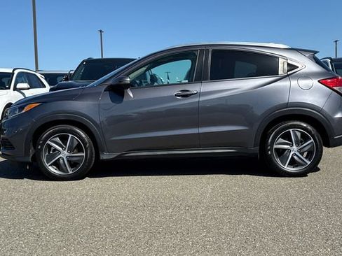 Used 2021 Honda HR-V EX image 9