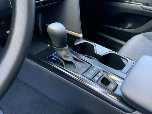 Used 2026 Toyota Camry LE image 16