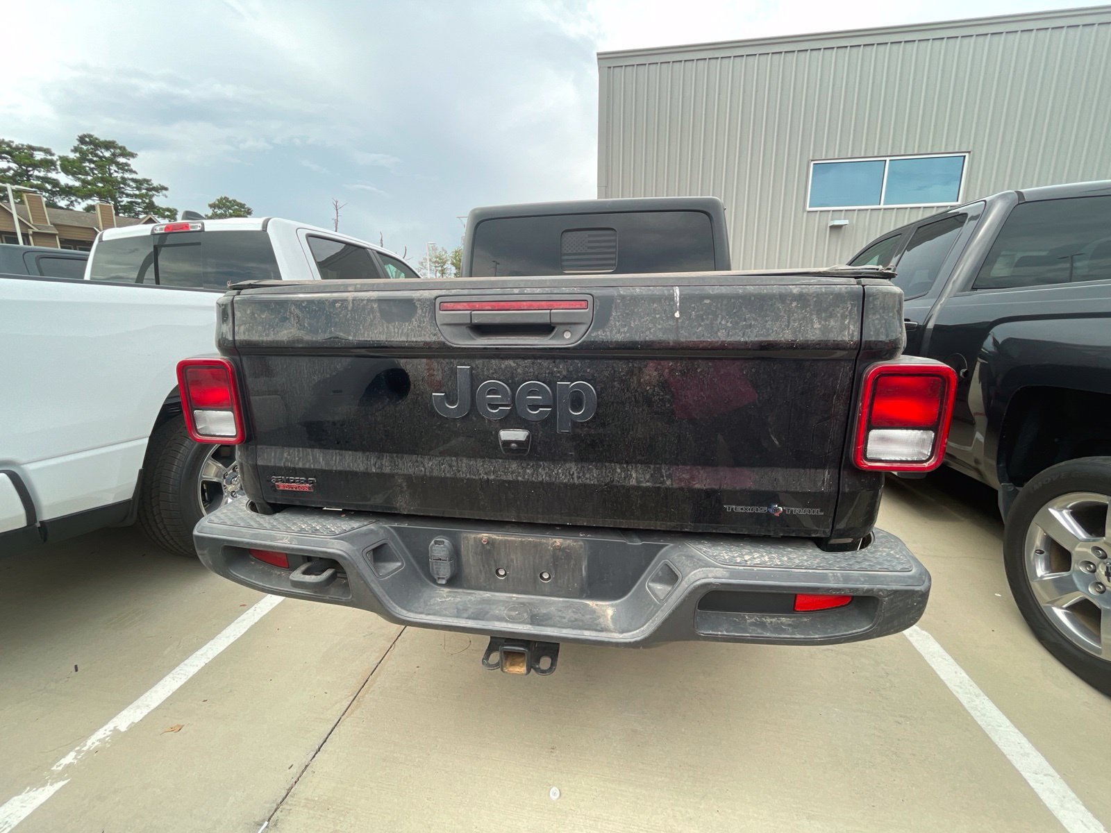 Used 2021 Jeep Gladiator Mojave AWD/4WD image 5