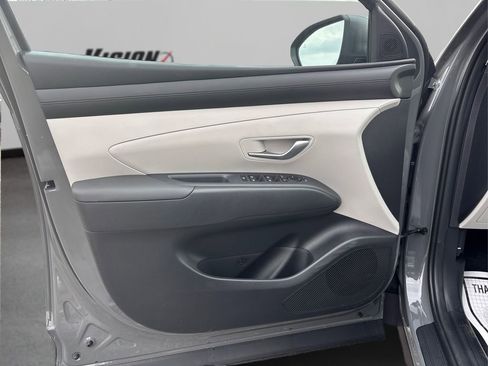 New 2026 Hyundai Tucson SEL image 17