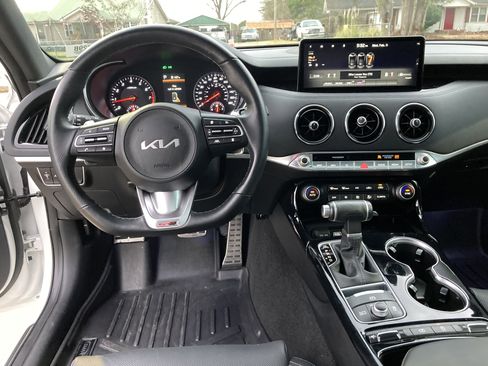 Used 2022 Kia Stinger GT-Line w/ Sun & Sound Package image 14