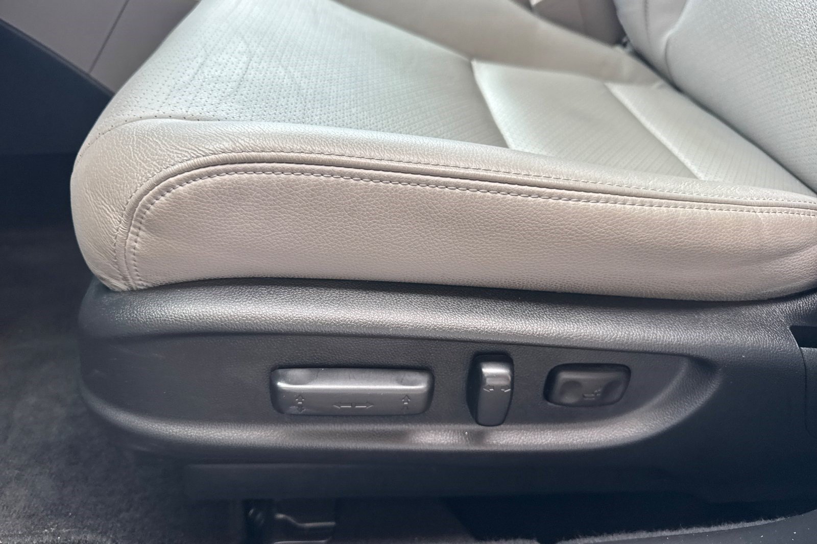 Used 2016 Honda Accord EX-L image 14