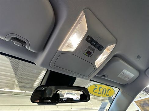 Used 2025 Toyota RAV4 LE image 23