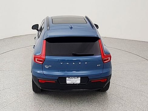 Used 2023 Volvo XC40 B5 Plus w/ Climate Package AWD/4WD image 35