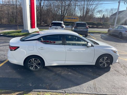 Certified 2023 Nissan Sentra SV image 6