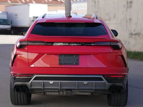 Used 2019 Lamborghini Urus image 7