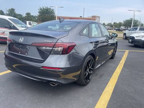 Used 2025 Honda Civic Sport image 34