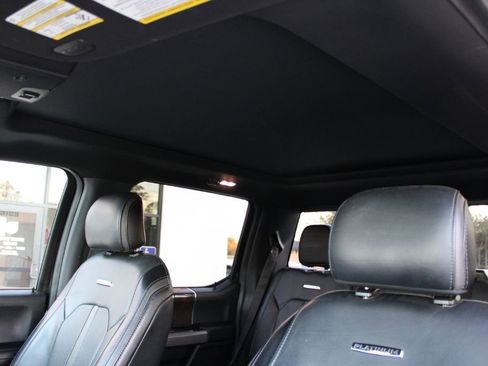 Used 2017 Ford F150 Platinum w/ Equipment Group 701A Luxury image 19