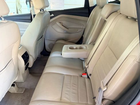 Used 2013 Ford Escape SEL image 19