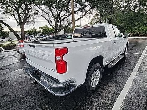Used 2019 Chevrolet Silverado 1500 LTZ w/ LTZ Plus Package AWD/4WD image 3