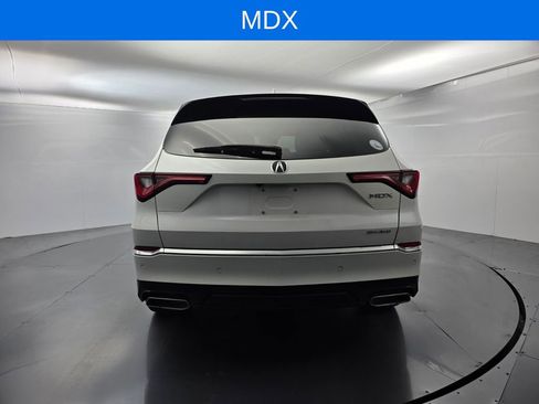 Used 2024 Acura MDX SH-AWD w/ Advance Package image 5