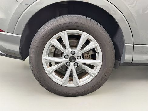 Used 2025 Audi Q3 2.0T Premium AWD/4WD image 33