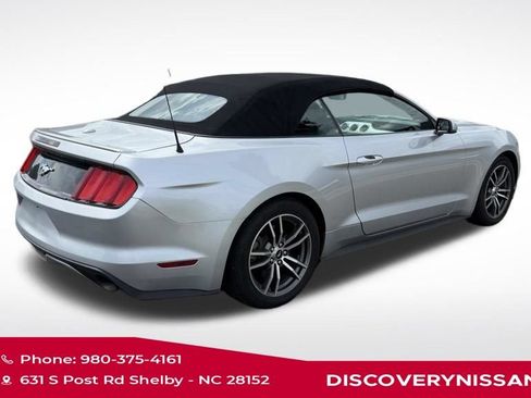 Used 2017 Ford Mustang Premium RWD image 3
