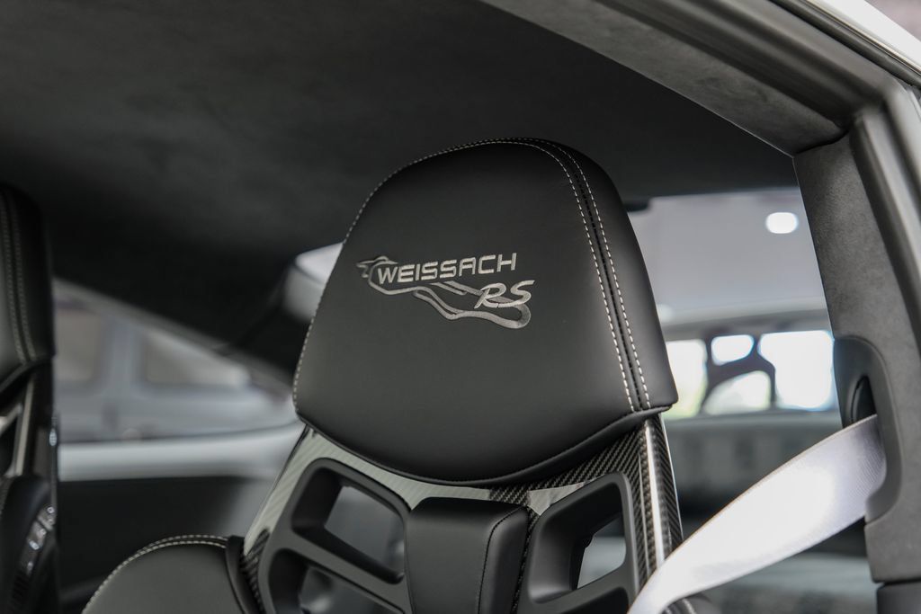 Used 2018 Porsche 911 GT2 RS RWD image 33