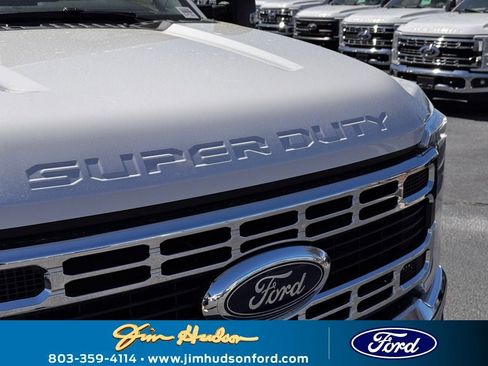 New 2025 Ford F450 XL image 4