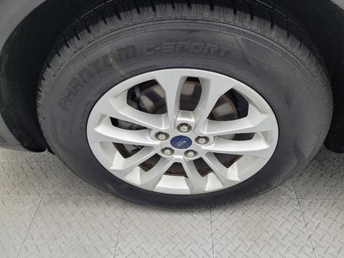 Used 2020 Ford Escape S FWD image 31