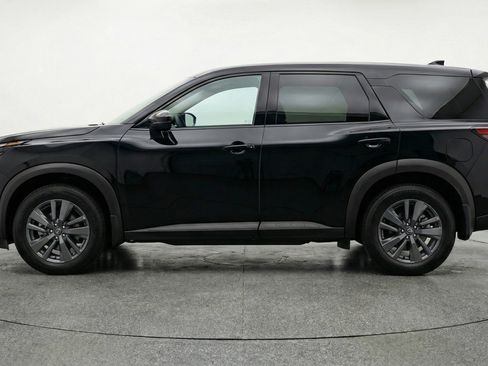 Used 2025 Nissan Pathfinder SV image 5