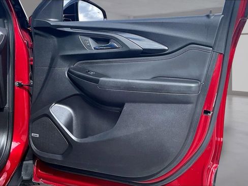 Used 2021 Chevrolet TrailBlazer RS w/ Sun and Liftgate Package image 27