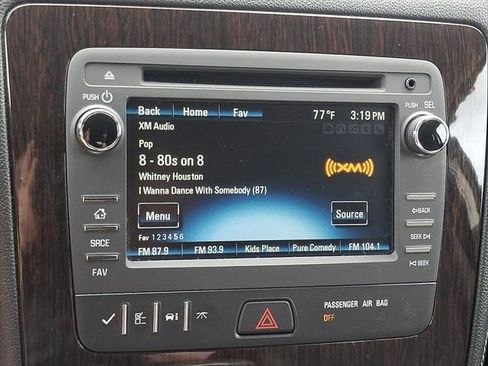 Used 2016 Chevrolet Traverse LT AWD/4WD image 19