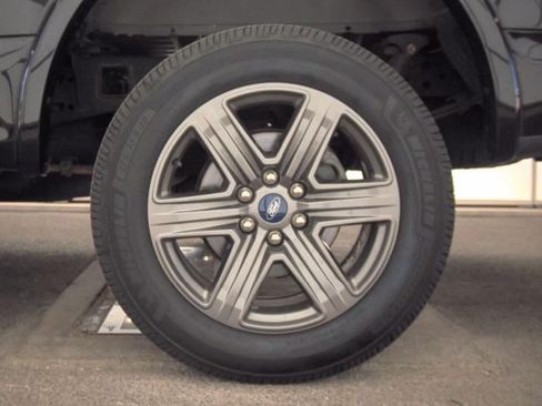 Used 2020 Ford F150 Lariat w/ Equipment Group 502A Luxury AWD/4WD image 5