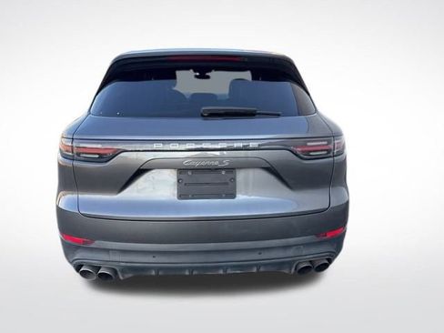 Used 2020 Porsche Cayenne S image 6