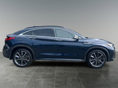 Used 2025 INFINITI QX55 Luxe w/ Cargo Package image 8