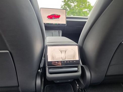 Used 2024 Tesla Model 3 Long Range AWD/4WD image 34