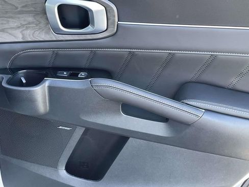 New 2026 Kia Sorento SX Prestige AWD/4WD image 16