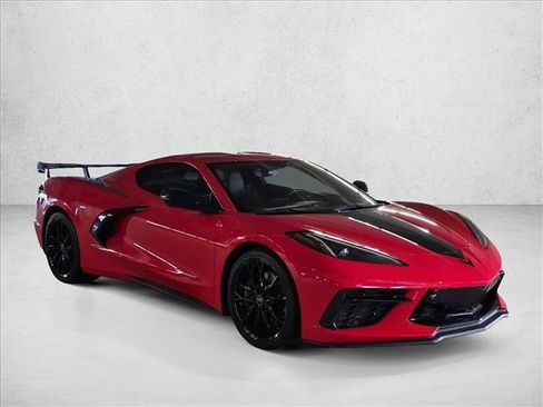 Used 2023 Chevrolet Corvette Stingray Preferred Cpe w/ Z51 Performance Package RWD image 3