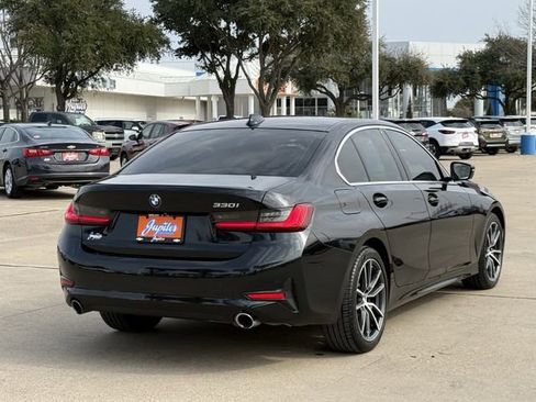Used 2020 BMW 330i Sedan w/ Convenience Package image 4